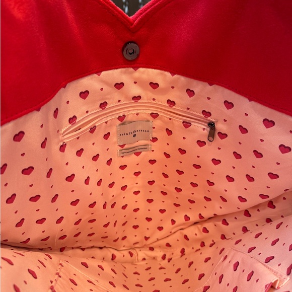 Fabulous Red Heart-Shaped Bag - Picture 5 of 5